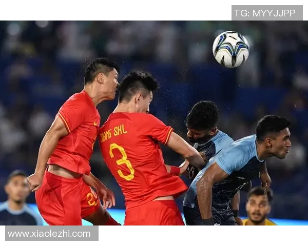 赛后复盘:深入分析上海足球队与杭州足球队的战术对决与表现